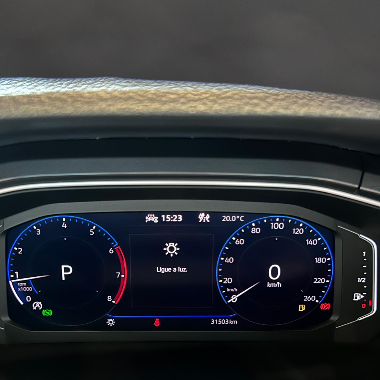 VW - Volkswagen-T-Cross-T-Cross Hig. 250 TSI 1.4 Flex 16V 5p Aut