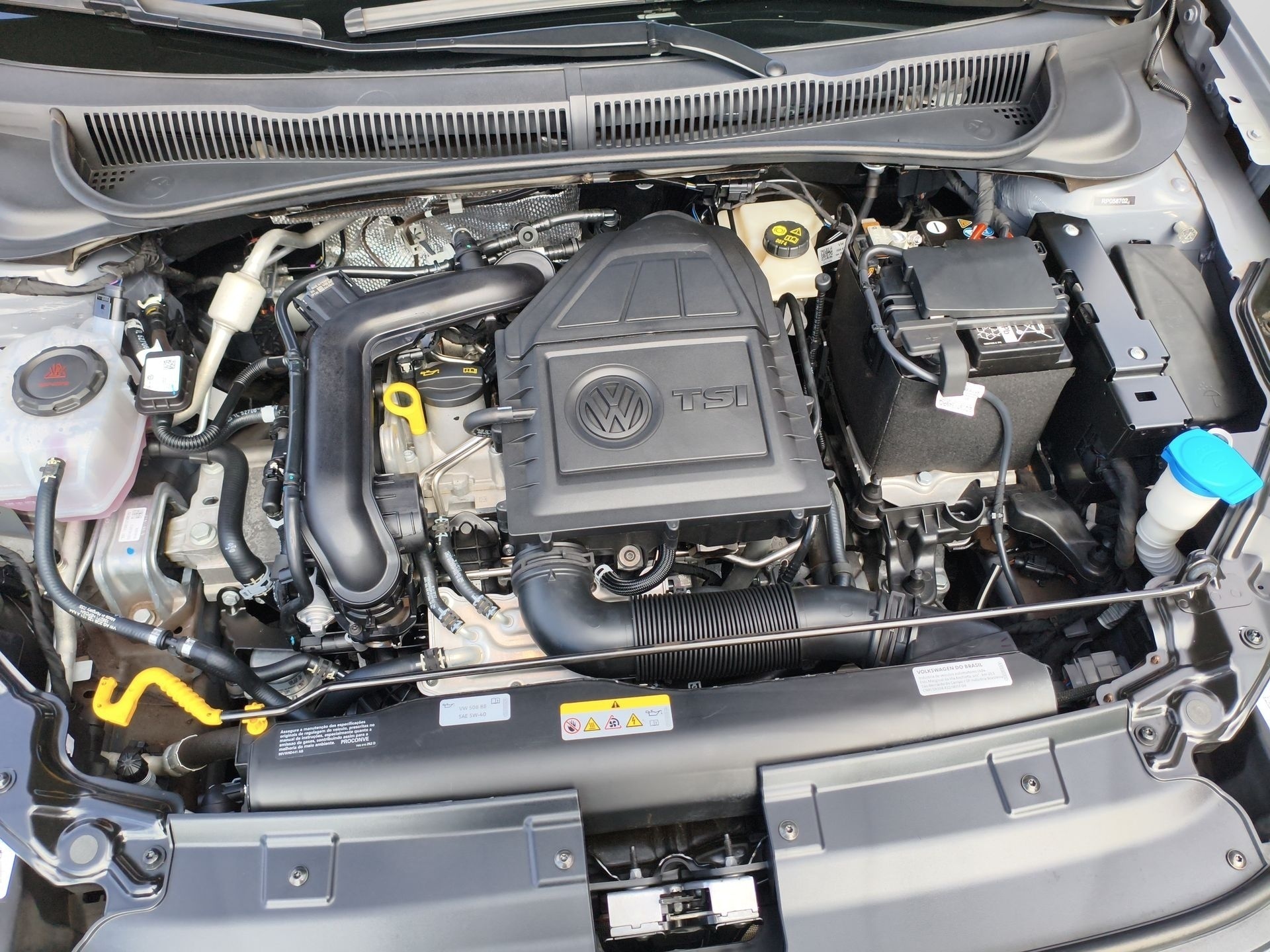 VW - Volkswagen-Nivus-Nivus Highline 1.0 200 TSI Flex Aut.