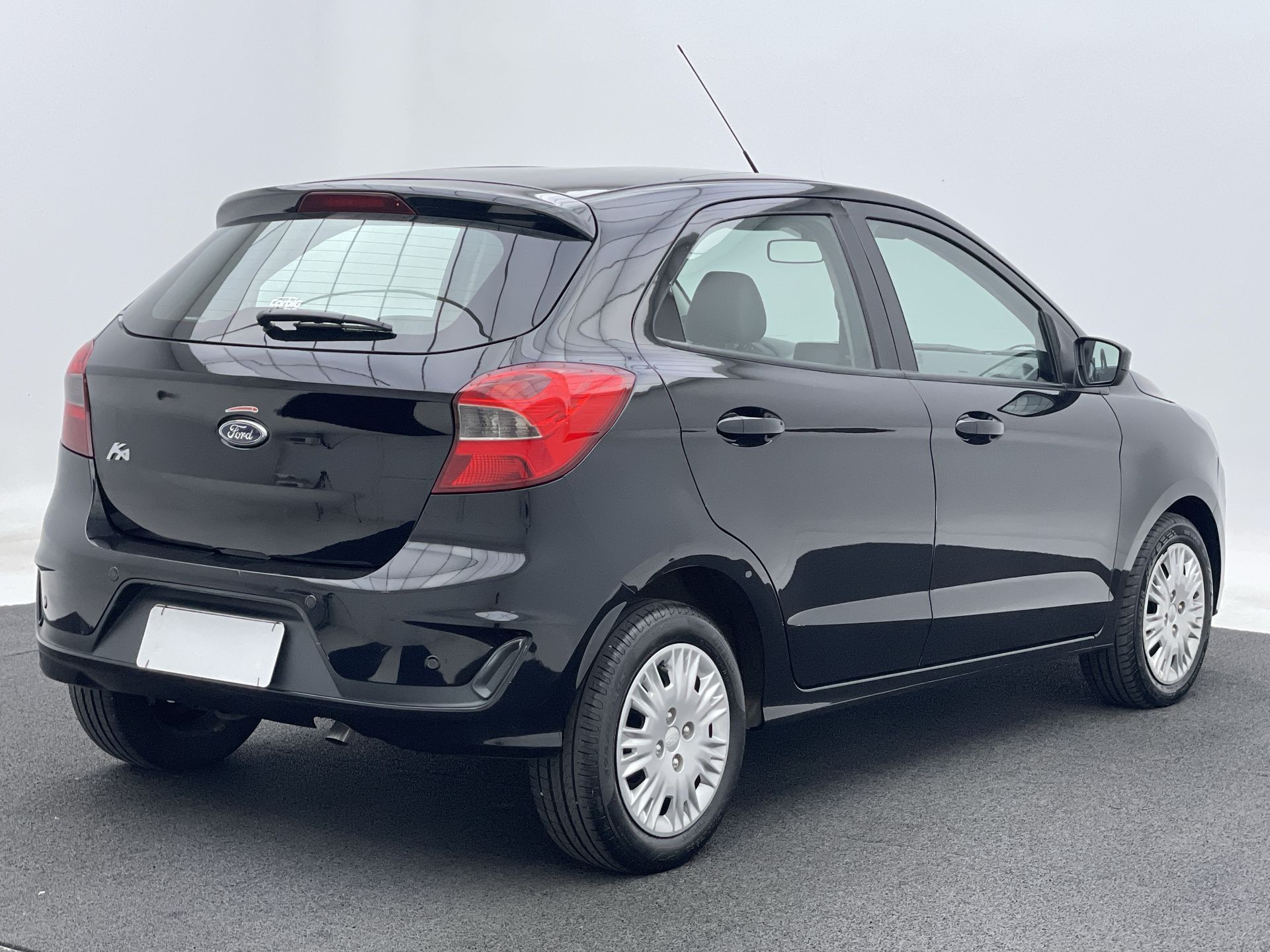 Ford-KA-Ka 1.5 SE Plus 12V Flex 5p Aut.