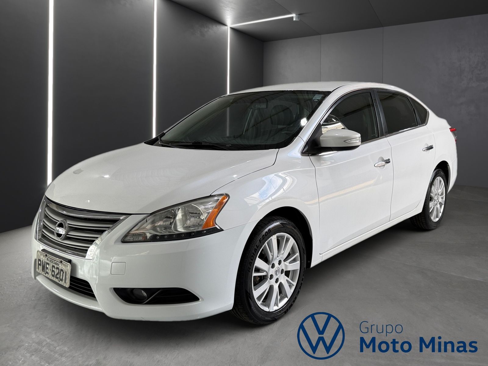 Sentra SL 2.0/ 2.0 Flex Fuel 16V Aut.