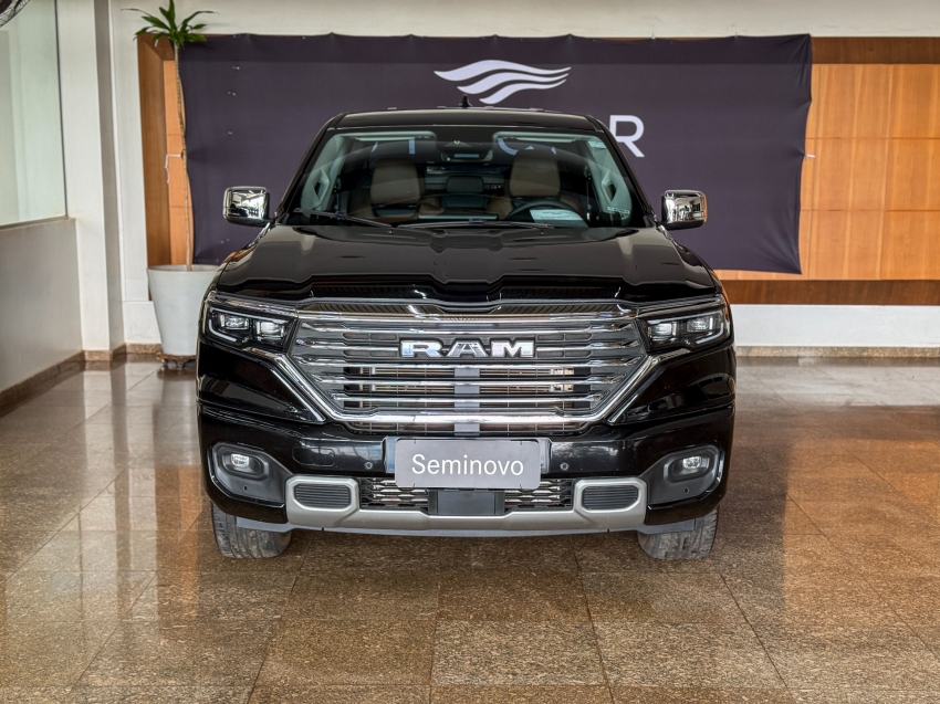 2.0 TURBO DIESEL LARAMIE 4X4 AUTOMÁTICO