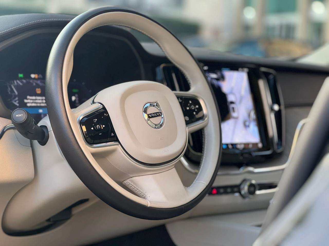 Volvo-XC 60-XC 60 T-8 Ultra 2.0 AWD (Híbrido)