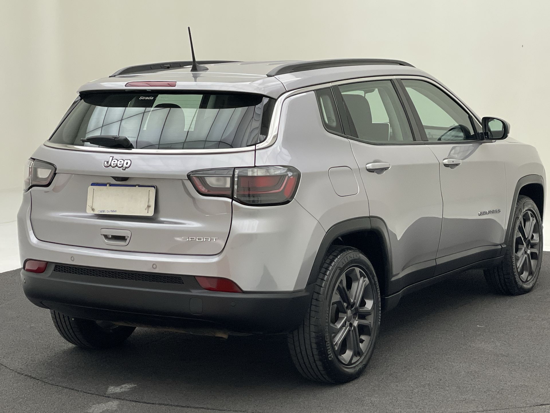 Jeep-COMPASS-COMPASS SPORT T270 1.3 TB 4x2 Flex Aut.