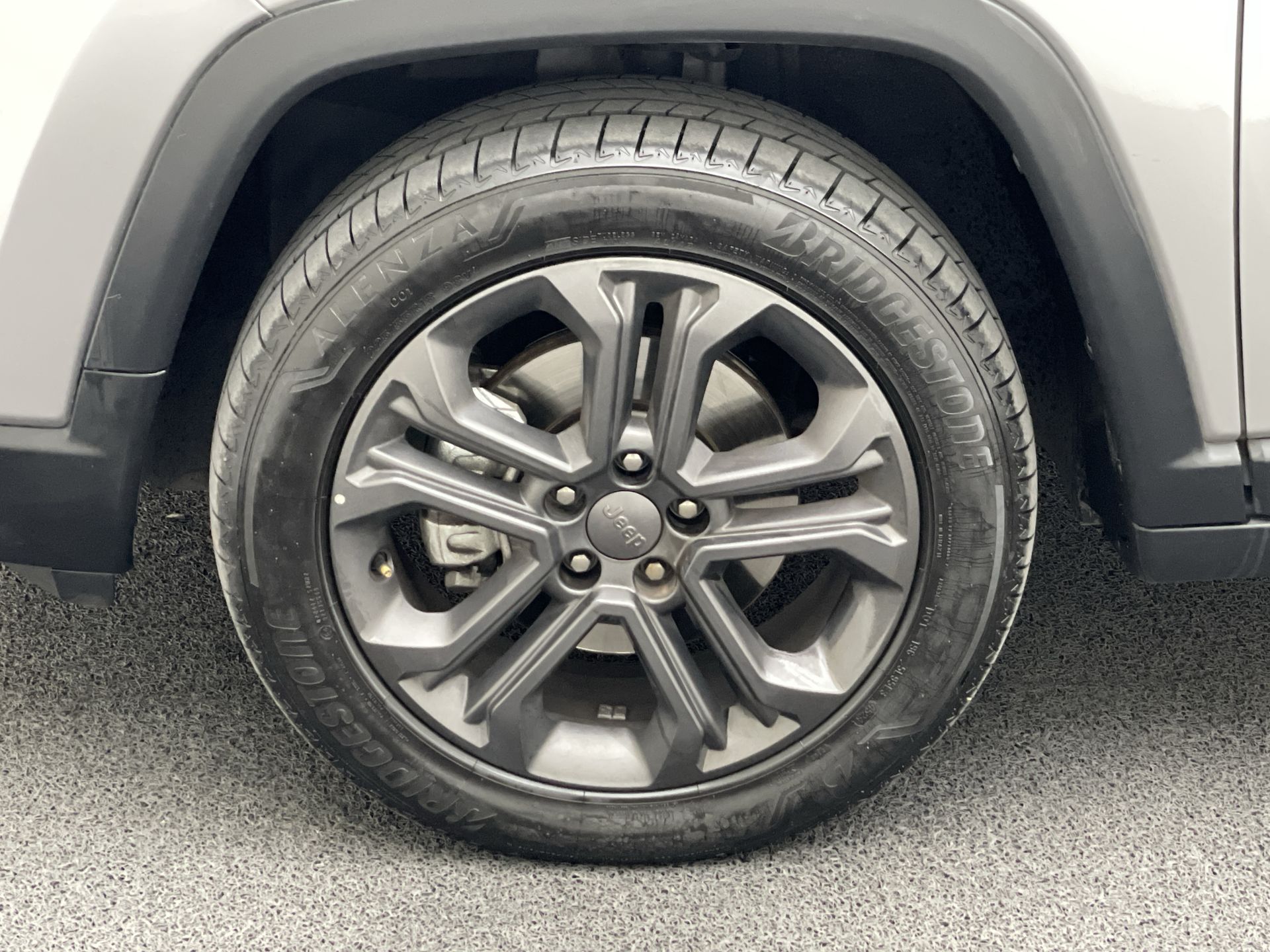 Jeep-COMPASS-COMPASS SPORT T270 1.3 TB 4x2 Flex Aut.