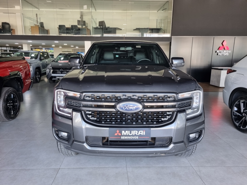 Ford-RANGER-2.0 TURBO DIESEL CD BLACK 4X2 AUTOMÁTICO