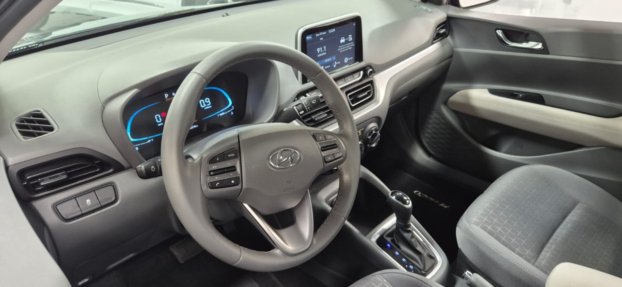 Hyundai-HB20S-1.0 TGDI FLEX PLATINUM AUTOMÁTICO