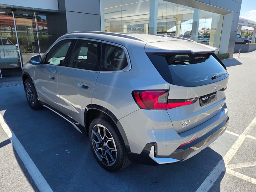 BMW-X1-2.0 16V TURBO GASOLINA SDRIVE20I X-LINE STEPTRONIC