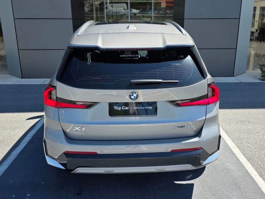 BMW-X1-2.0 16V TURBO GASOLINA SDRIVE20I X-LINE STEPTRONIC