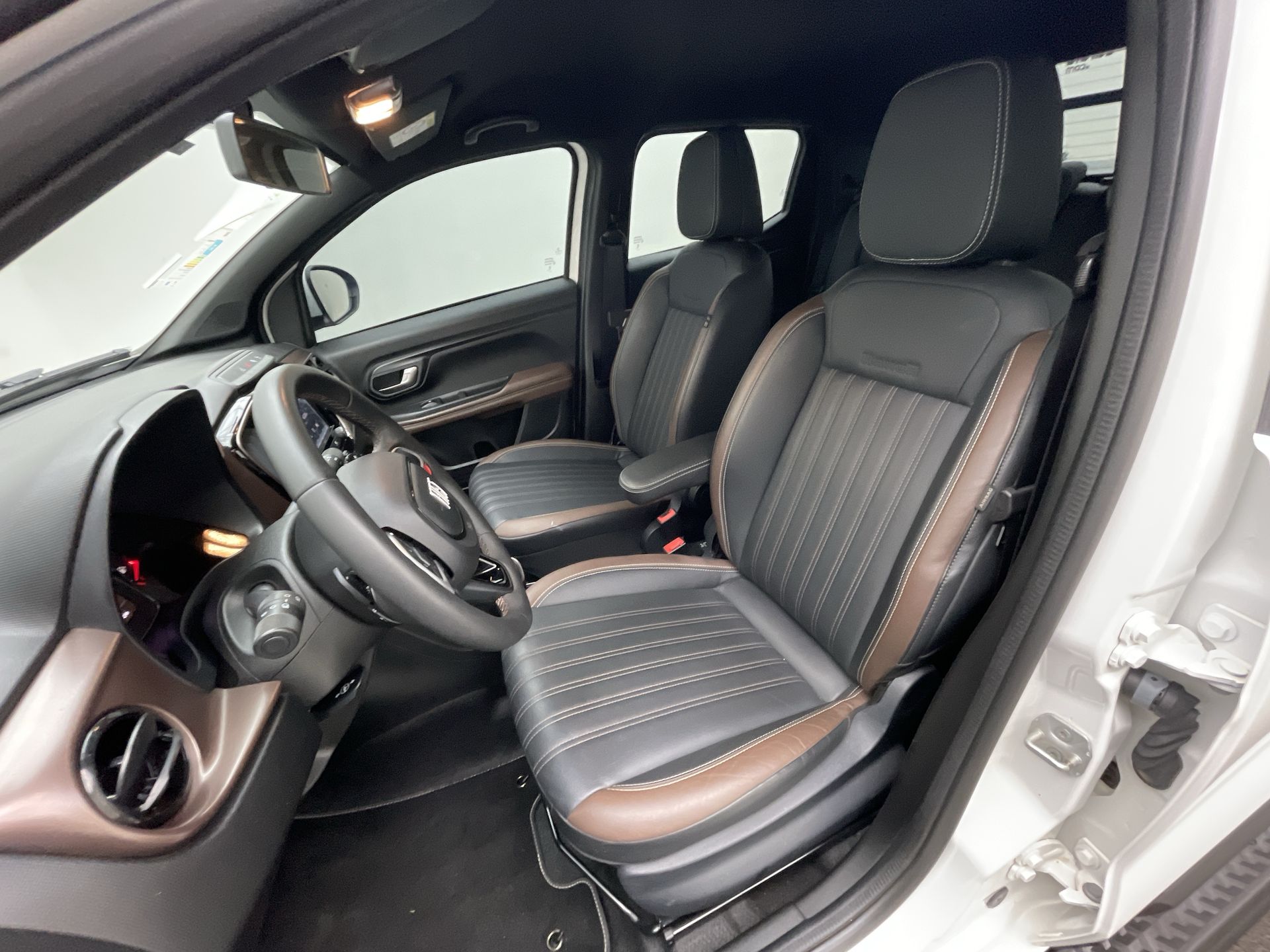 Strada Ranch 1.0 Flex Turbo CD Aut.