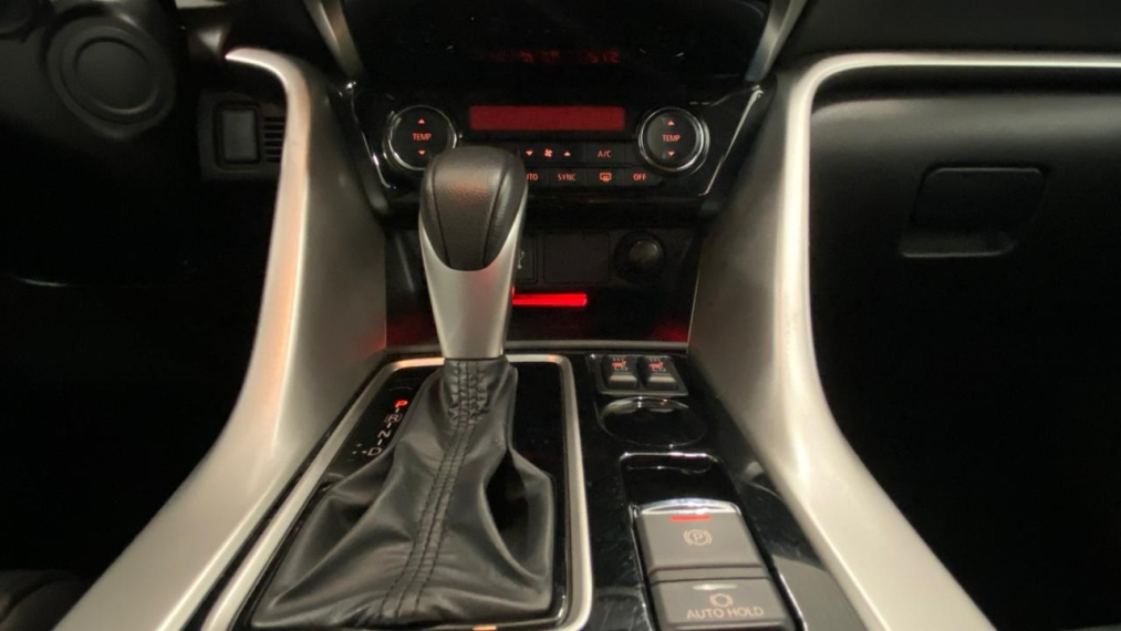 Mitsubishi-ECLIPSE CROSS-1.5 MIVEC TURBO GASOLINA HPE CVT