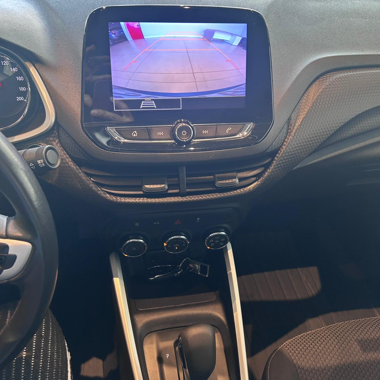 GM - Chevrolet-ONIX-ONIX SEDAN Plus LTZ 1.0 12V TB Flex Aut.