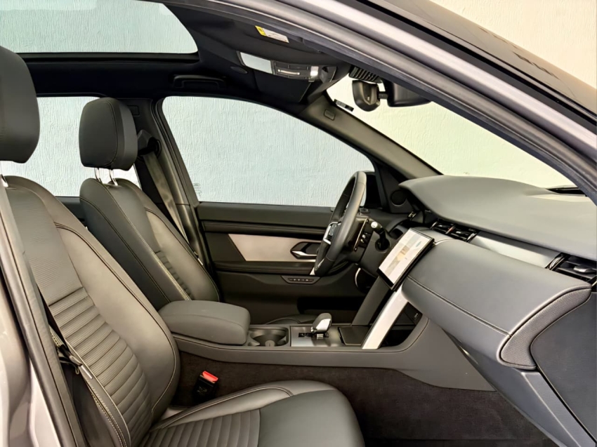 Land Rover-DISCOVERY SPORT-2.0 D200 TURBO DIESEL R-DYNAMIC SE AUTOMÁTICO