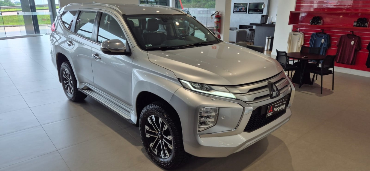 Mitsubishi-PAJERO SPORT-2.4 16V MIVEC TURBO DIESEL HPE AWD AUTOMÁTICO