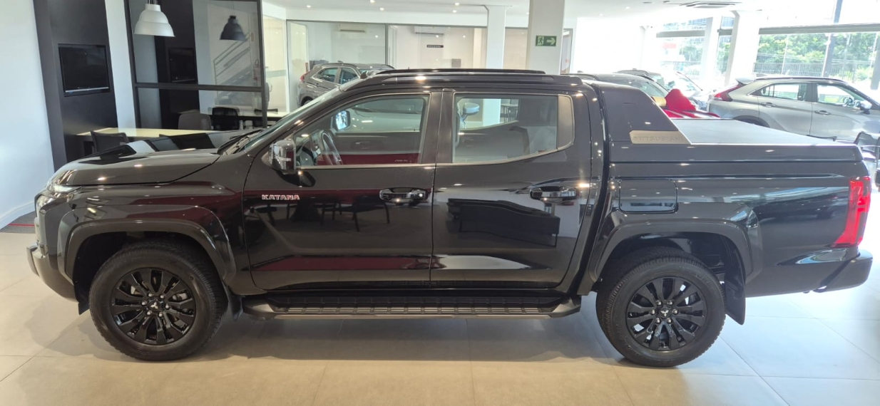 Mitsubishi-TRITON-2.4 BITURBO DIESEL CD KATANA 4X4 AUTOMÁTICO