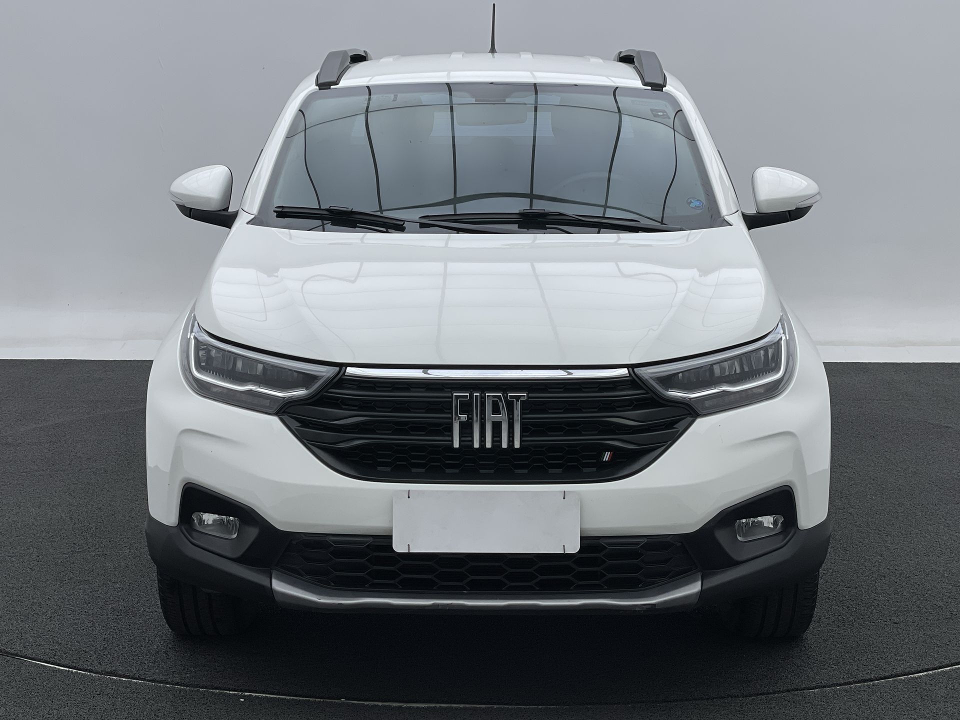 Fiat-STRADA-Strada Volcano 1.3 Flex 8V CD Aut.