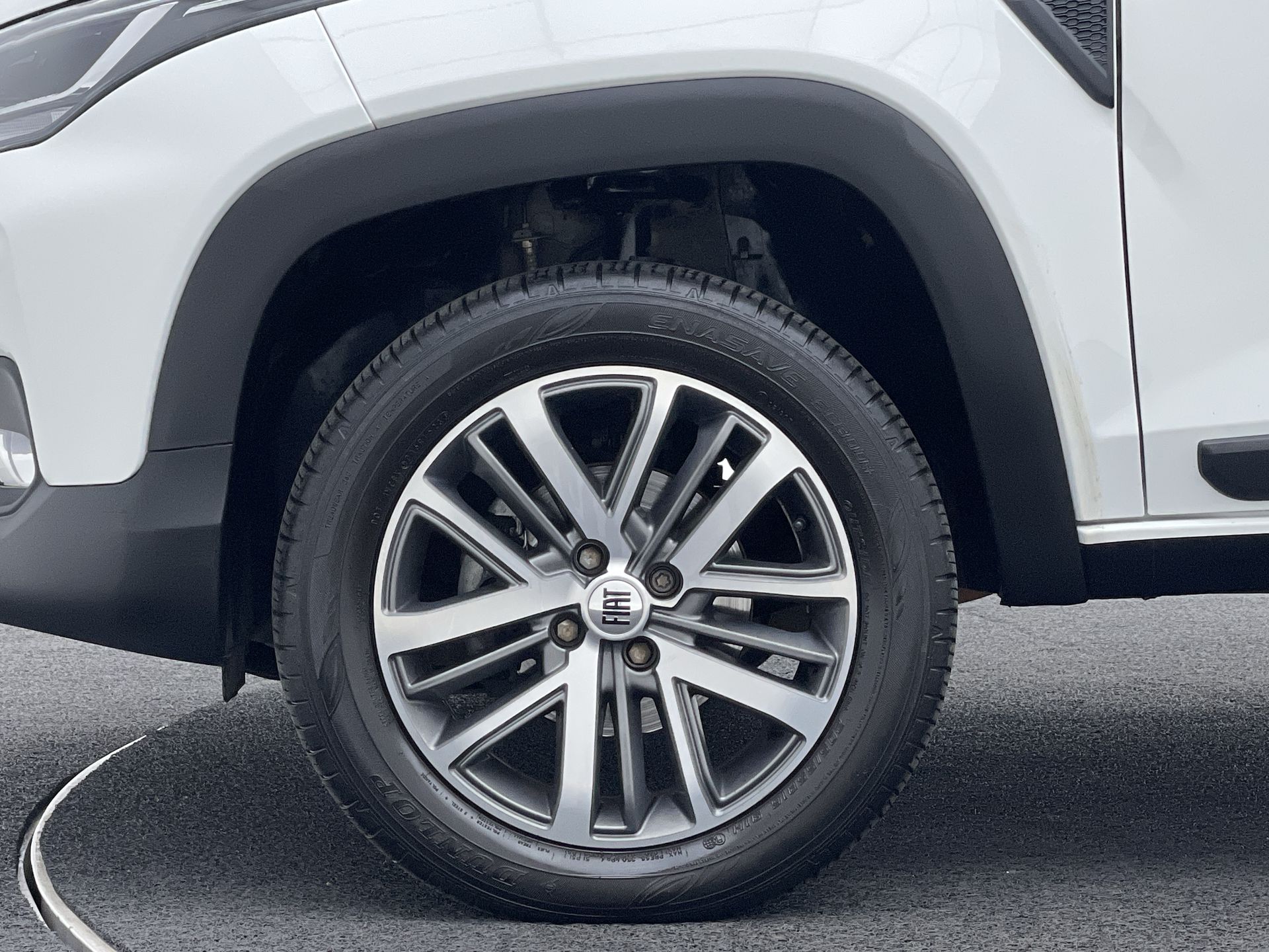 Strada Volcano 1.3 Flex 8V CD Aut.