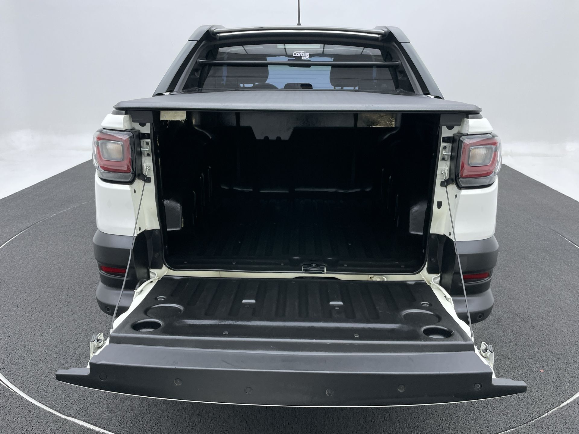 Fiat-STRADA-Strada Volcano 1.3 Flex 8V CD Aut.