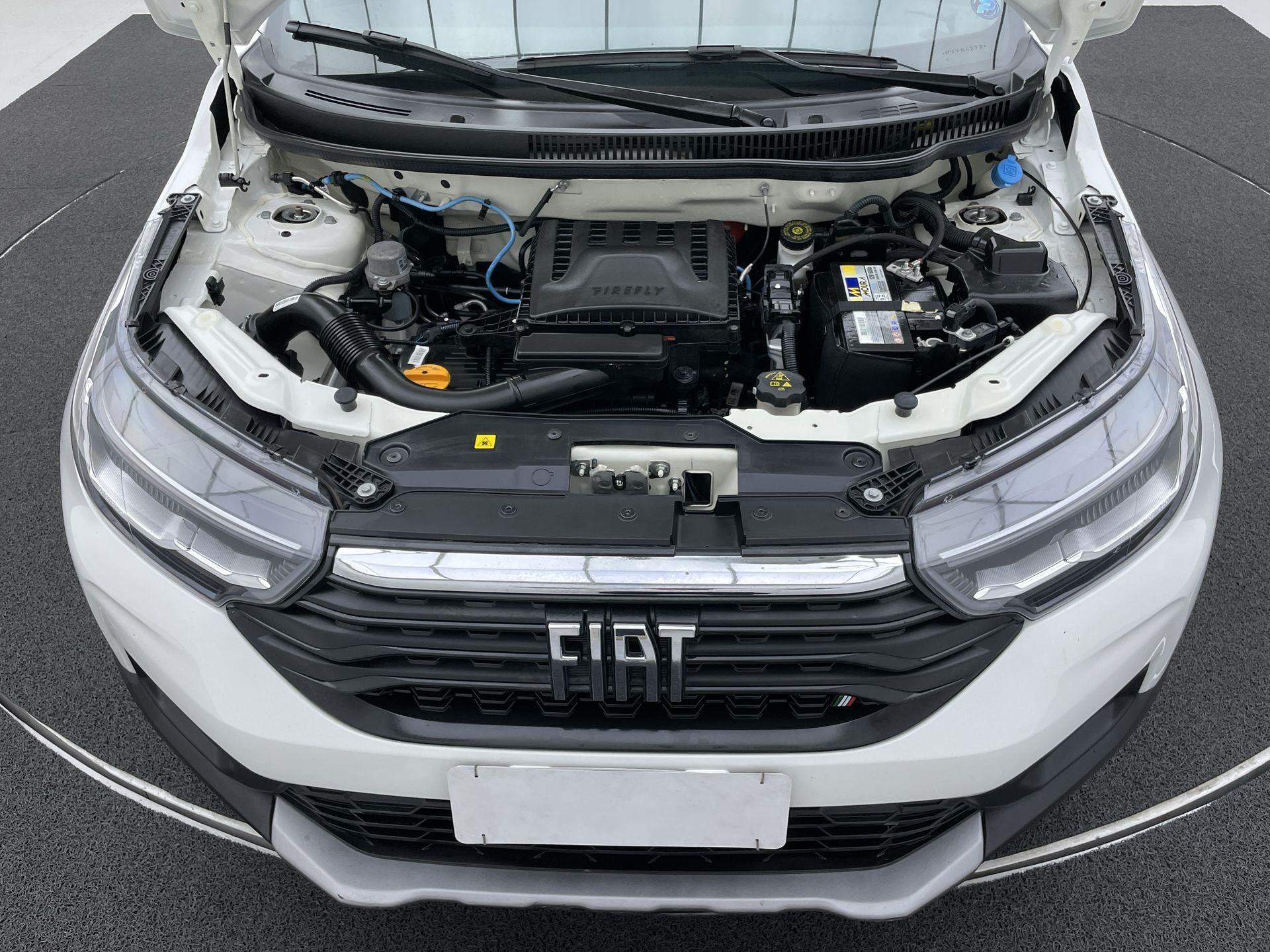 Fiat-STRADA-Strada Volcano 1.3 Flex 8V CD Aut.