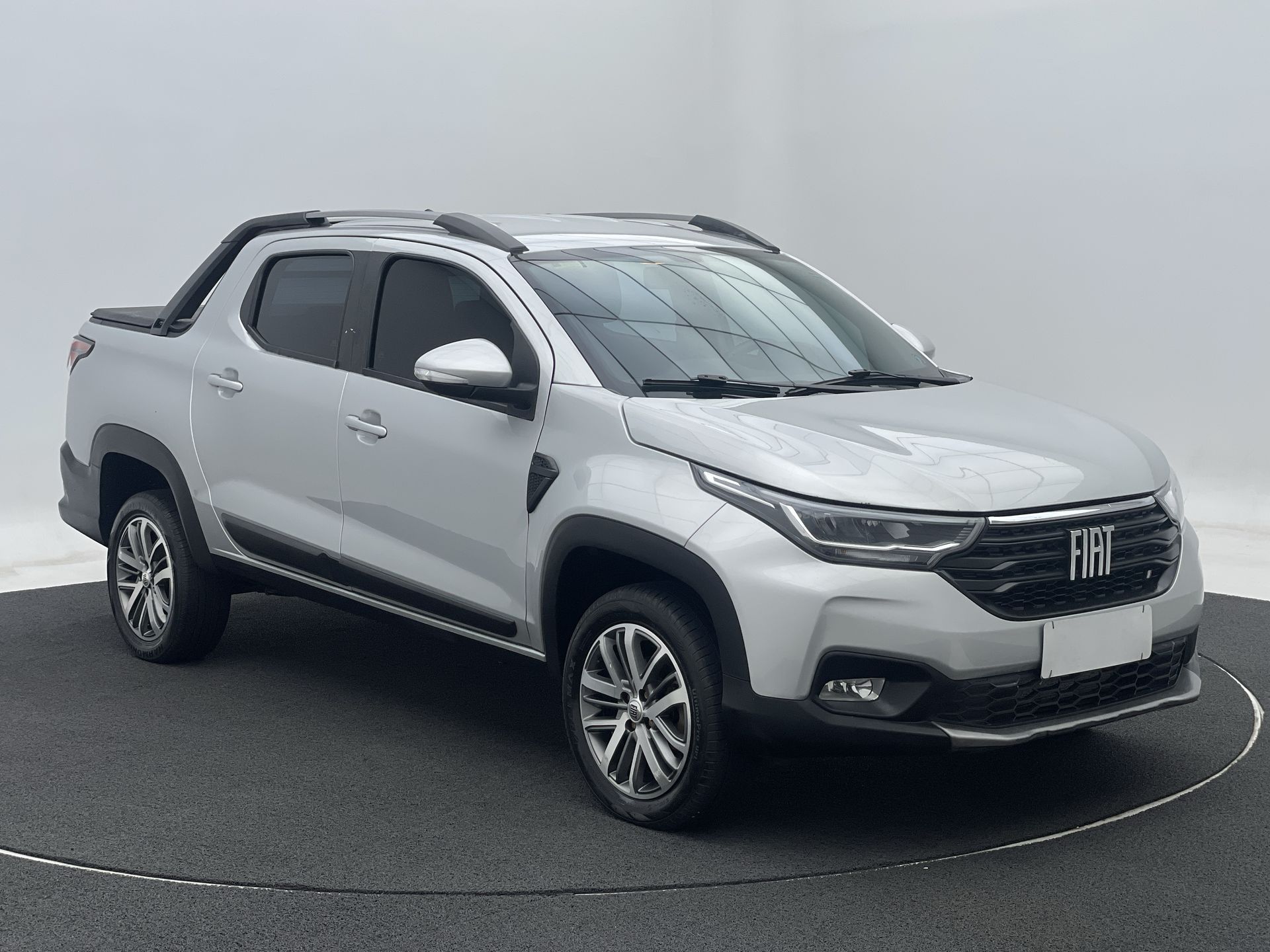 Fiat-STRADA-Strada Volcano 1.3 Flex 8V CD Aut.