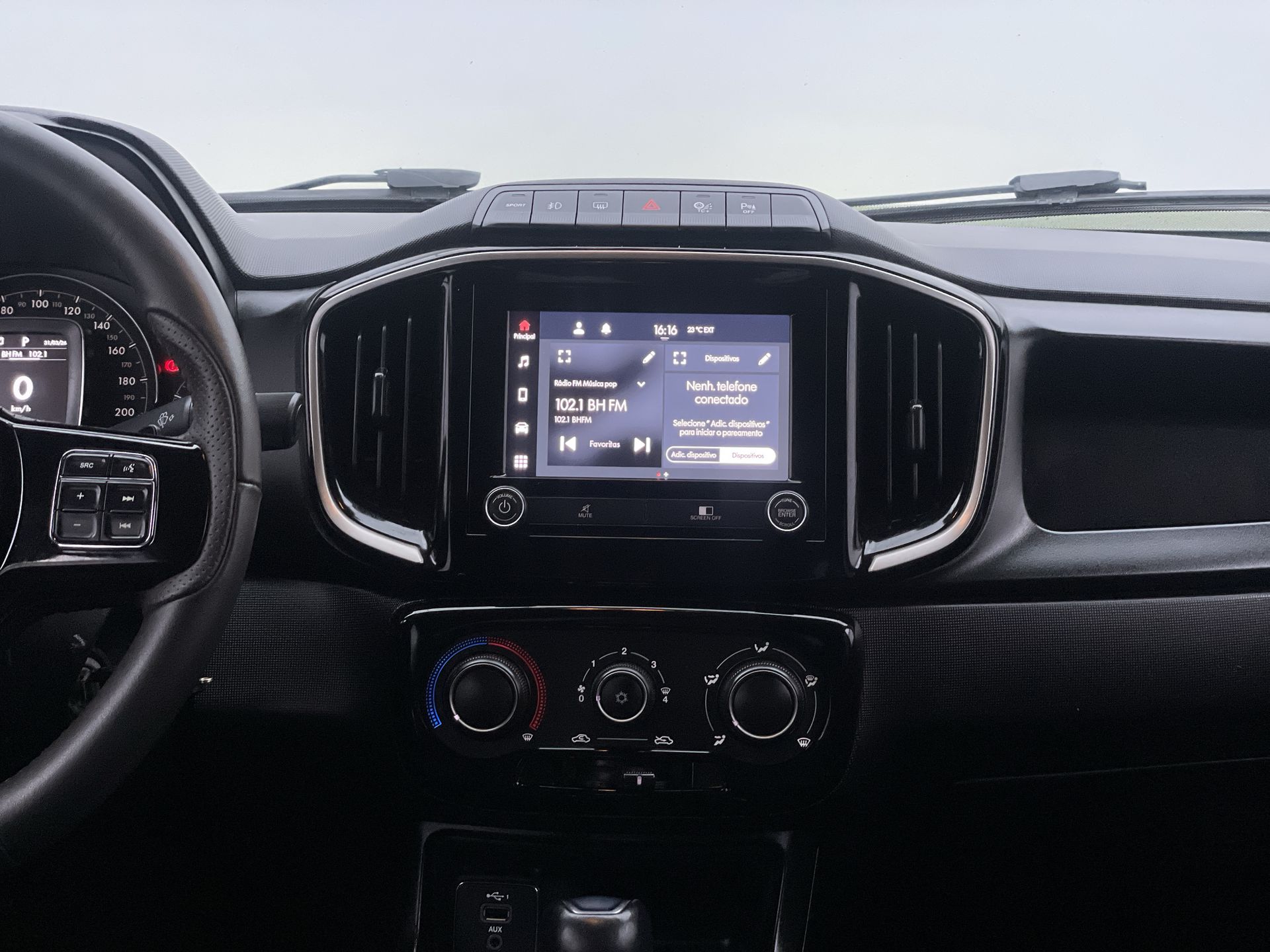 Fiat-STRADA-Strada Volcano 1.3 Flex 8V CD Aut.