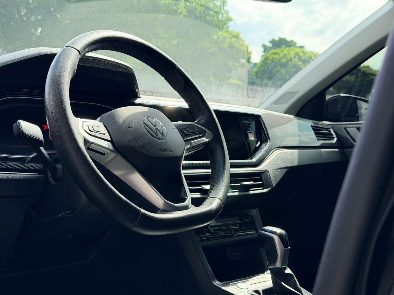 VW - Volkswagen-Polo-Polo Highline TSI 1.0 Flex 12V Aut.