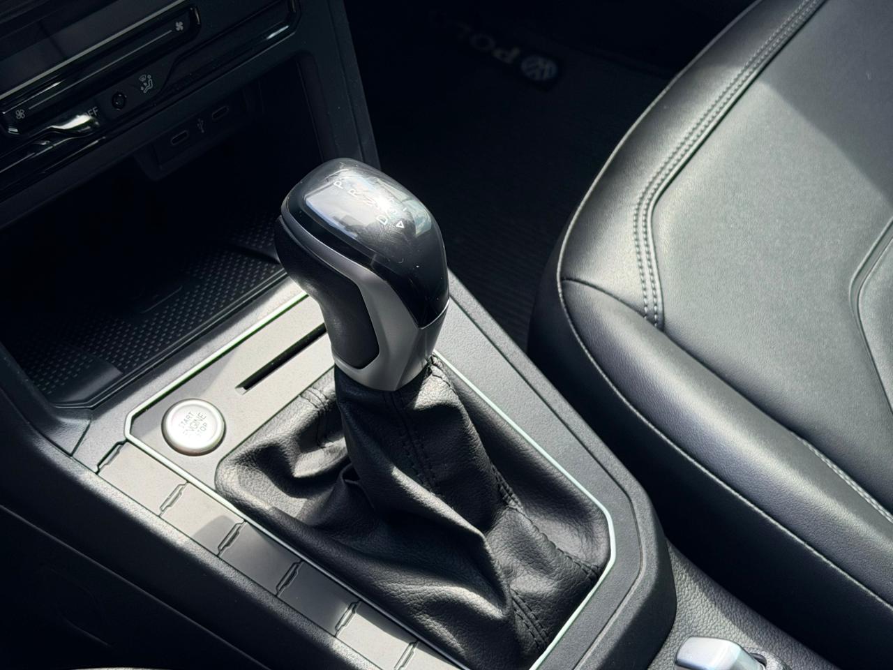 VW - Volkswagen-Polo-Polo Highline TSI 1.0 Flex 12V Aut.