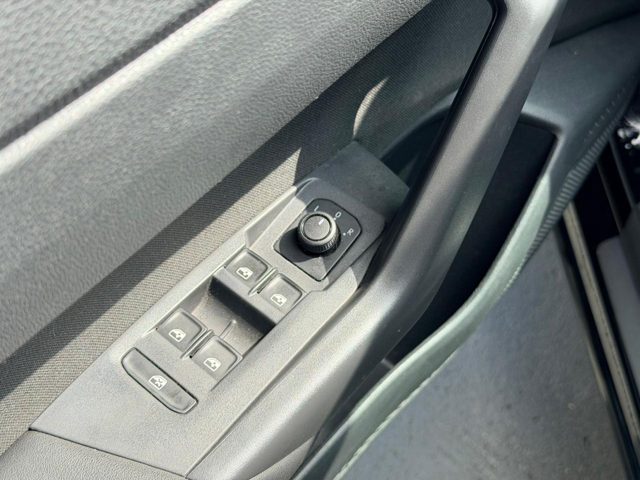 VW - Volkswagen-Polo-Polo Highline TSI 1.0 Flex 12V Aut.