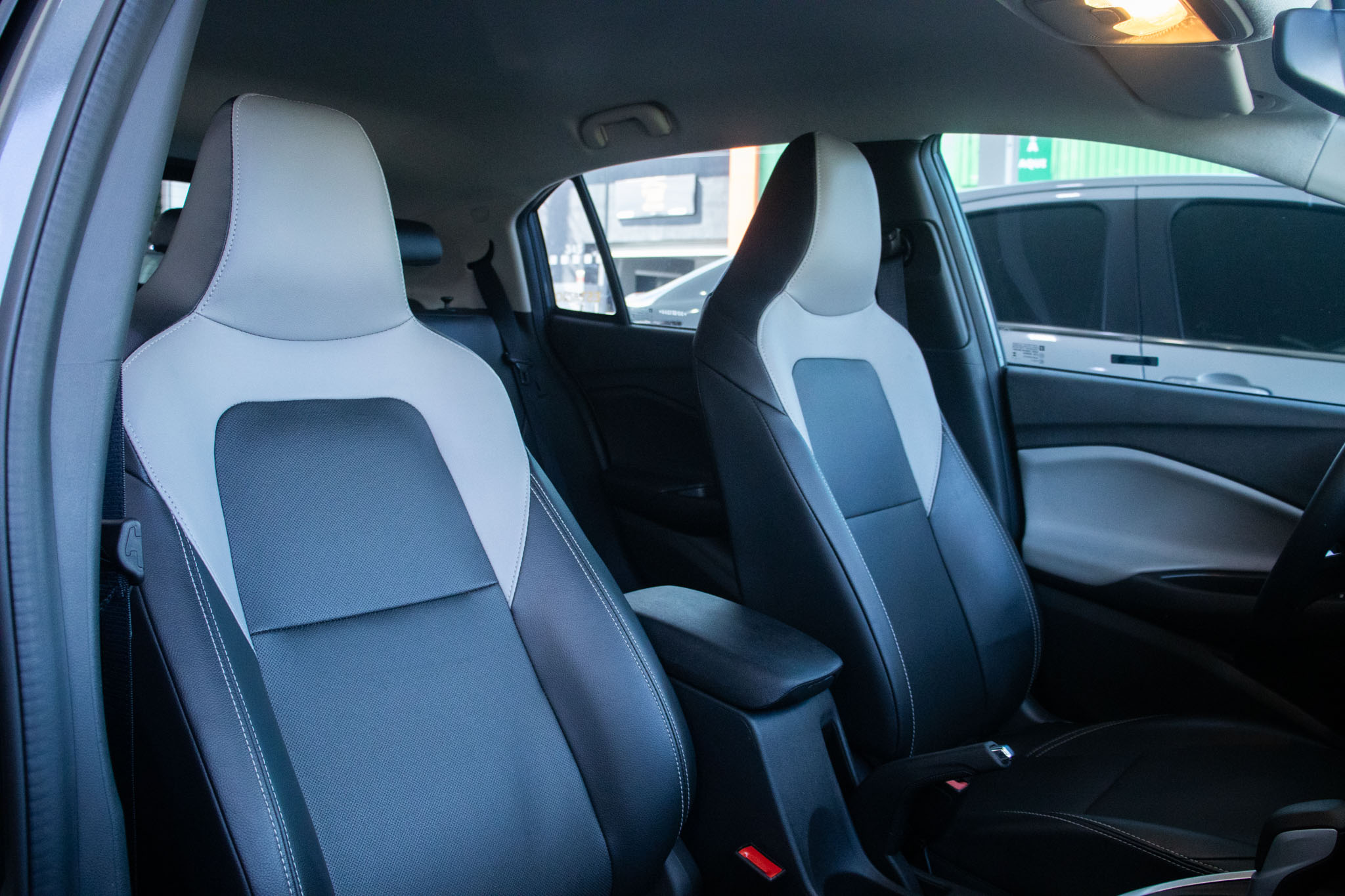 GM - Chevrolet-ONIX-ONIX HATCH PREM. 1.0 12V TB Flex 5p Aut.