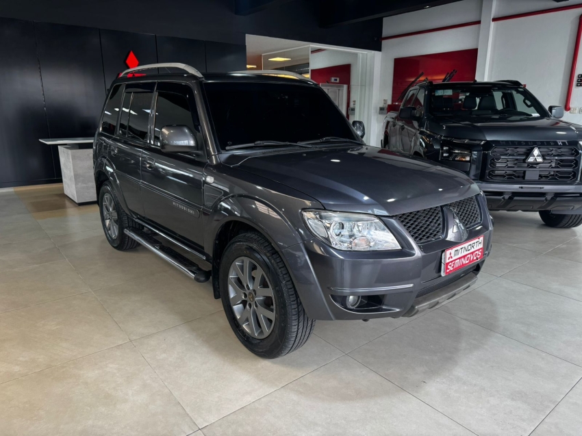 Mitsubishi-PAJERO TR4-2.0 4X2 16V 140CV FLEX 4P AUTOMÁTICO