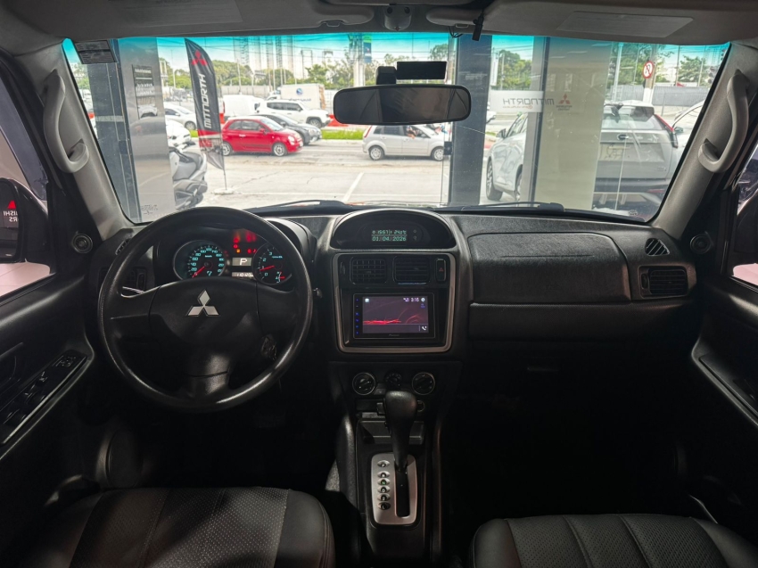 Mitsubishi-PAJERO TR4-2.0 4X2 16V 140CV FLEX 4P AUTOMÁTICO