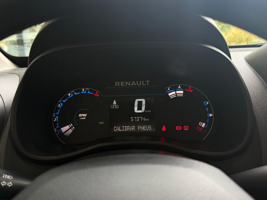 Renault-KWID-1.0 12V SCE FLEX ZEN MANUAL