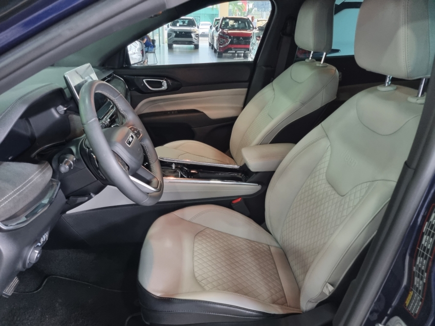 Jeep-COMMANDER-2.0 TD380 TURBO DIESEL OVERLAND AT9