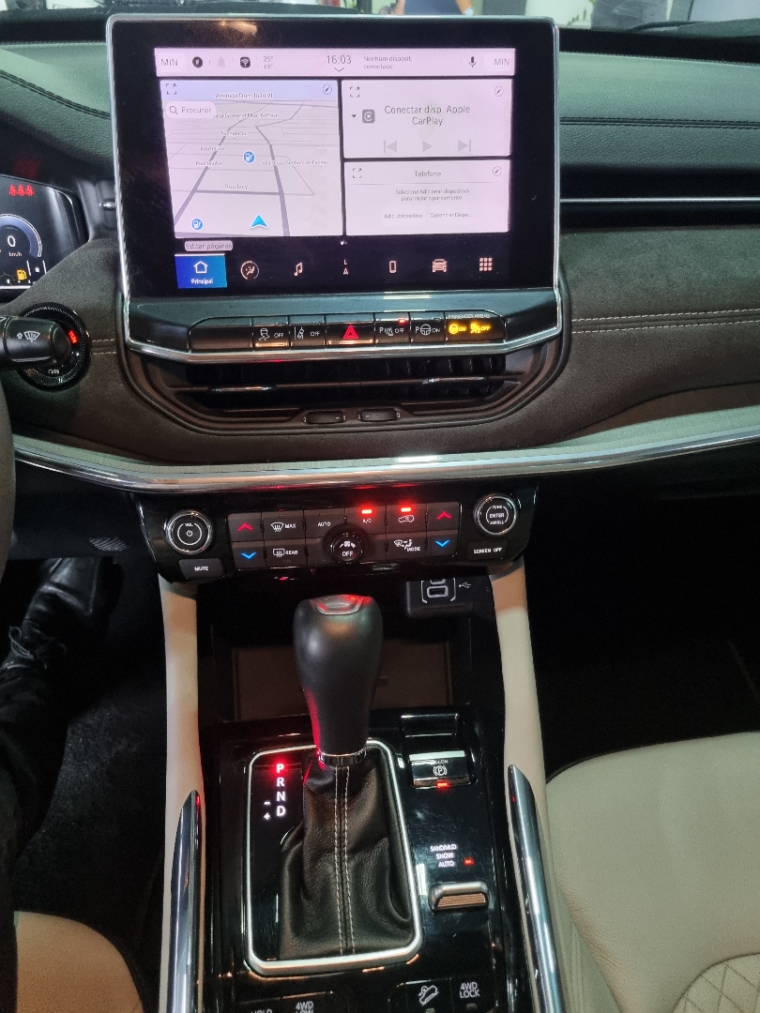 Jeep-COMMANDER-2.0 TD380 TURBO DIESEL OVERLAND AT9