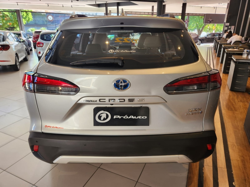 Toyota-COROLLA CROSS-1.8 VVT-I HYBRID FLEX XRX CVT