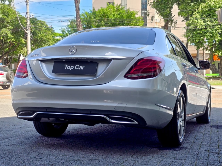 MERCEDES BENZ-C 200-2.0 CGI AVANTGARDE 16V GASOLINA 4P AUTOMÁTICO