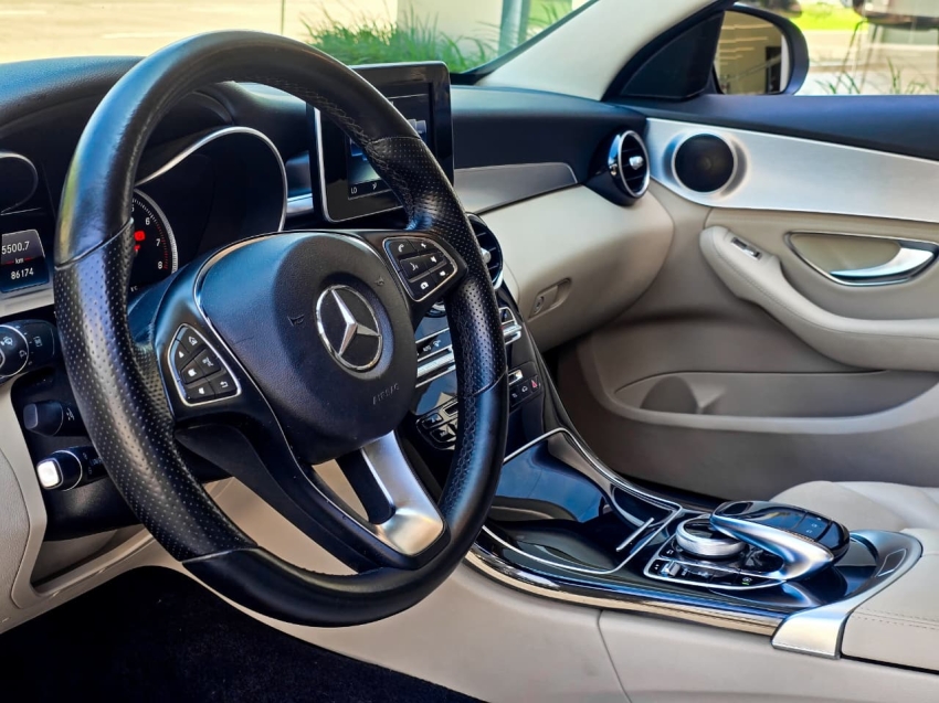 MERCEDES BENZ-C 200-2.0 CGI AVANTGARDE 16V GASOLINA 4P AUTOMÁTICO