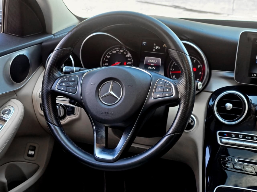 MERCEDES BENZ-C 200-2.0 CGI AVANTGARDE 16V GASOLINA 4P AUTOMÁTICO