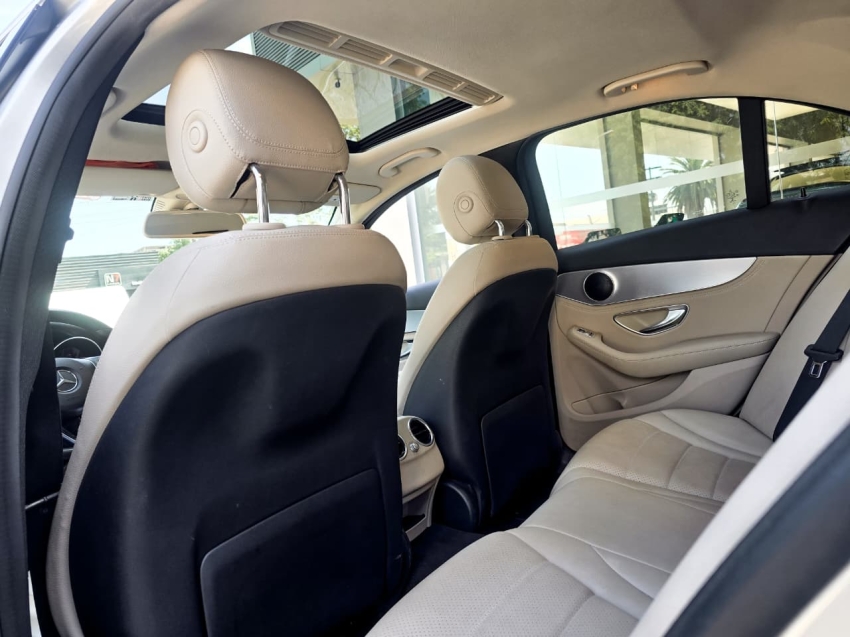 MERCEDES BENZ-C 200-2.0 CGI AVANTGARDE 16V GASOLINA 4P AUTOMÁTICO