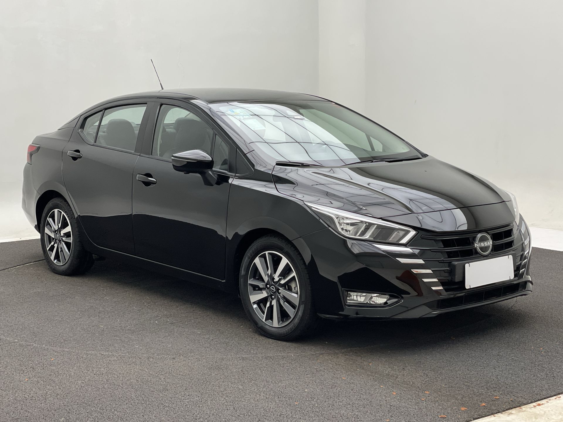 VERSA Advance 1.6 16V Flex Aut.