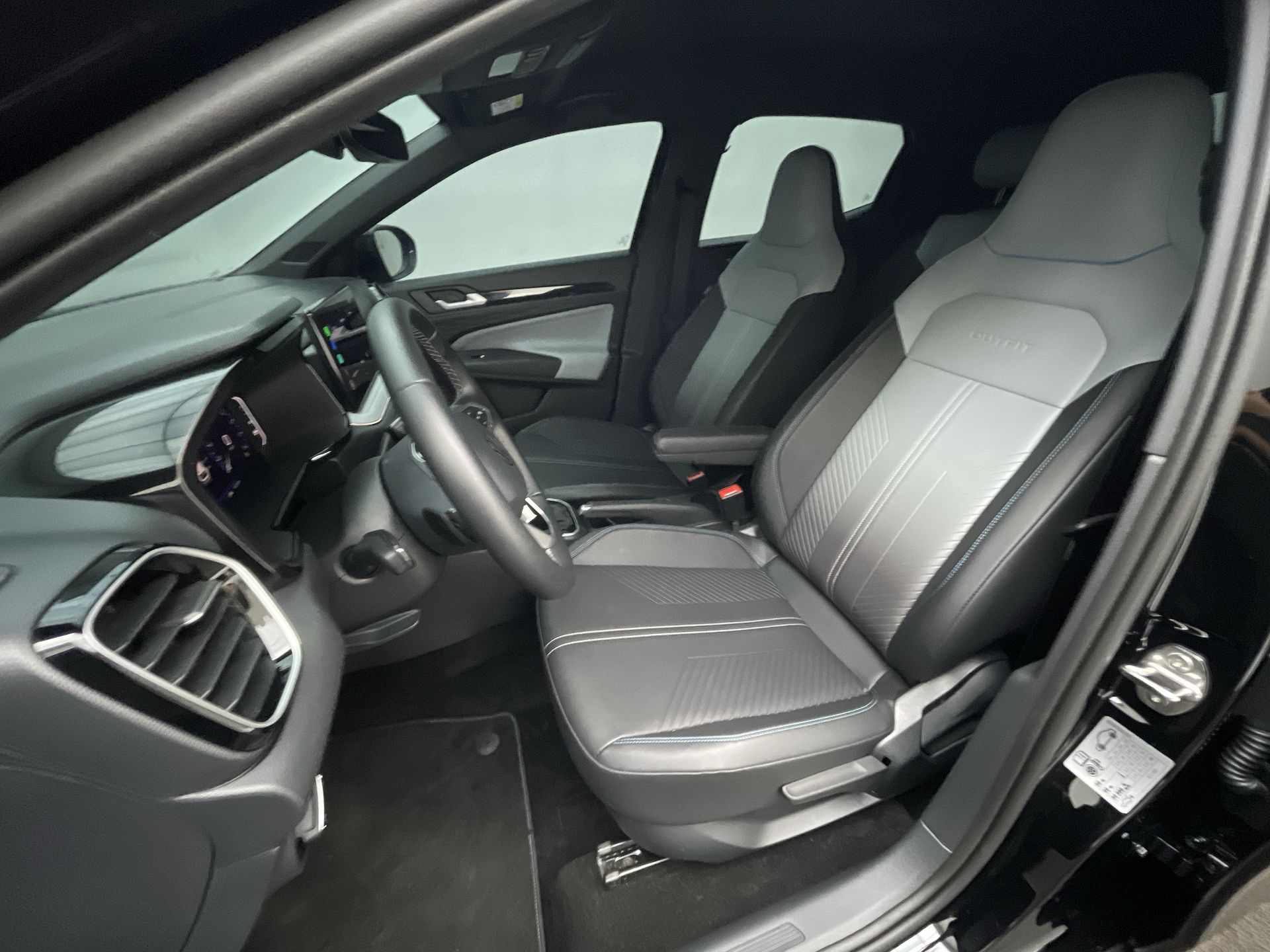 VW - Volkswagen-TERA-Tera High 1.0 170 TSI Flex 12V 5p Aut