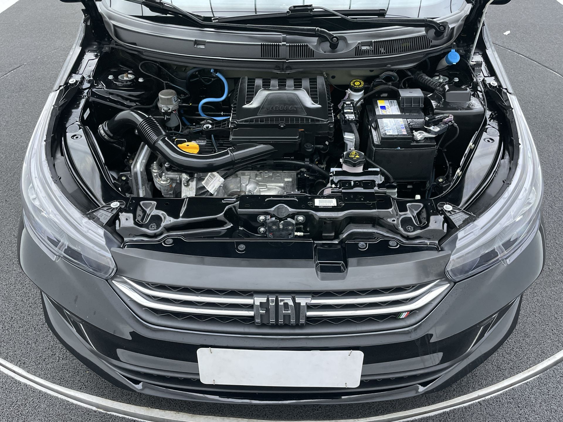 CRONOS DRIVE 1.3 8V Flex Aut.