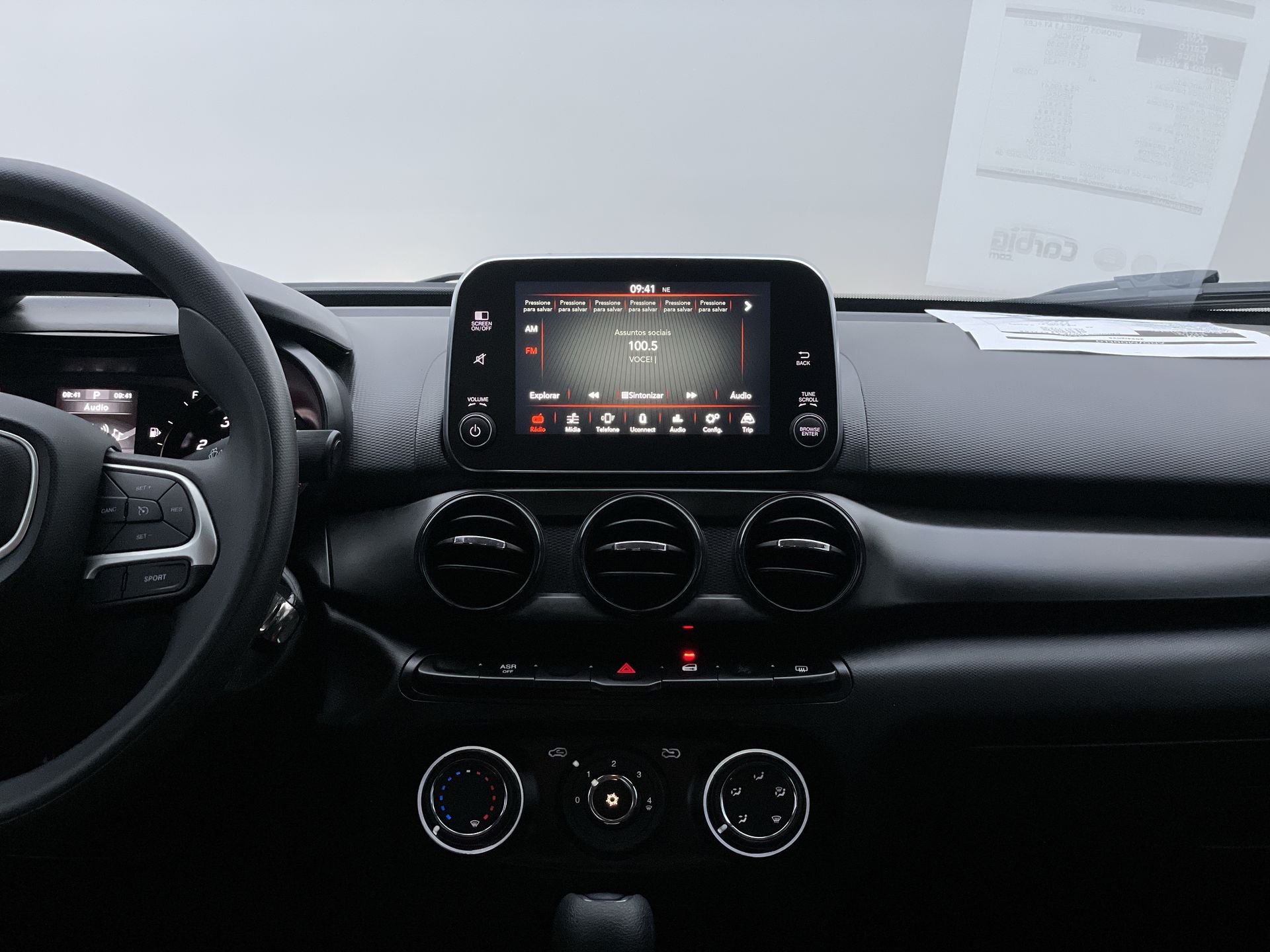 CRONOS DRIVE 1.3 8V Flex Aut.