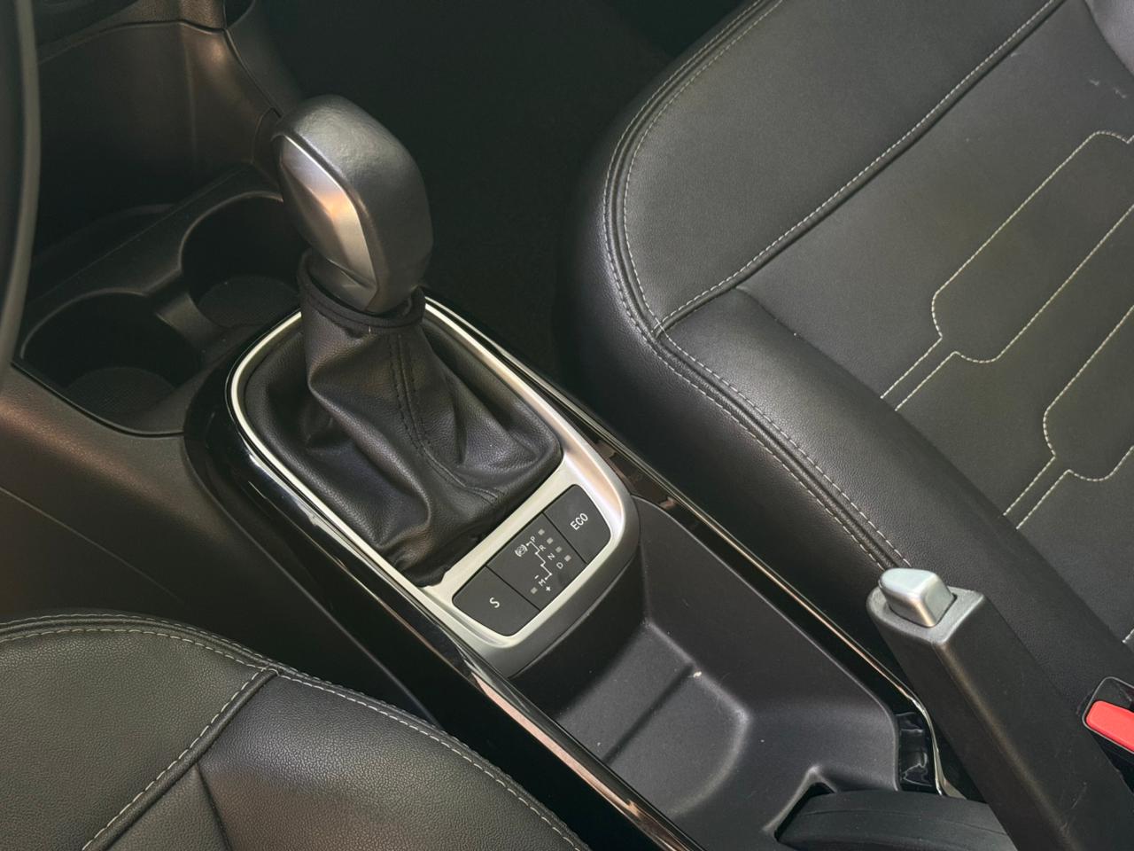 Citroën-C4 CACTUS-C4 CACTUS SHINE Pack 1.6 Turbo Flex Aut.