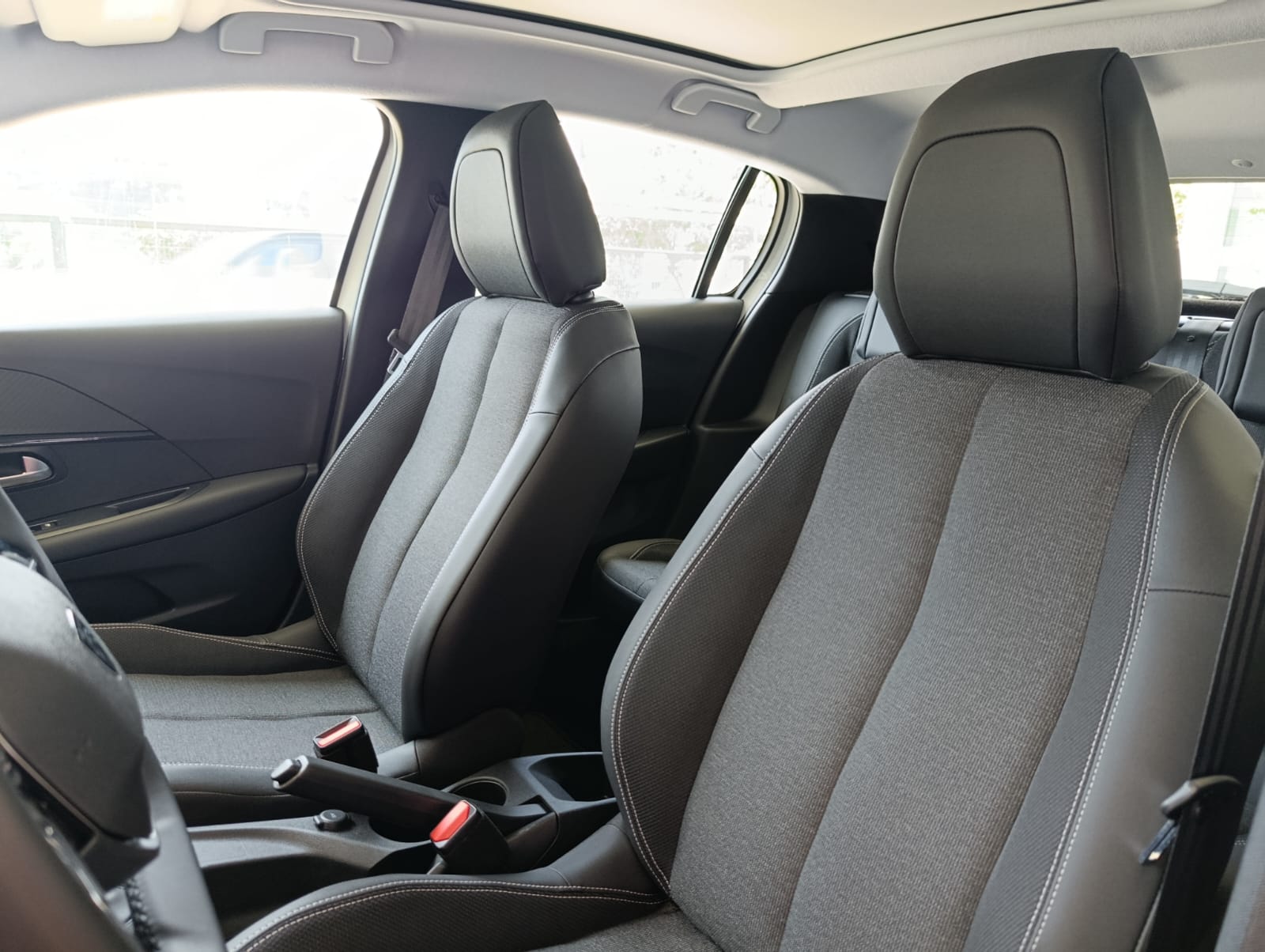 Peugeot-208-208 Allure 1.0 Turbo Flex 5p Aut.