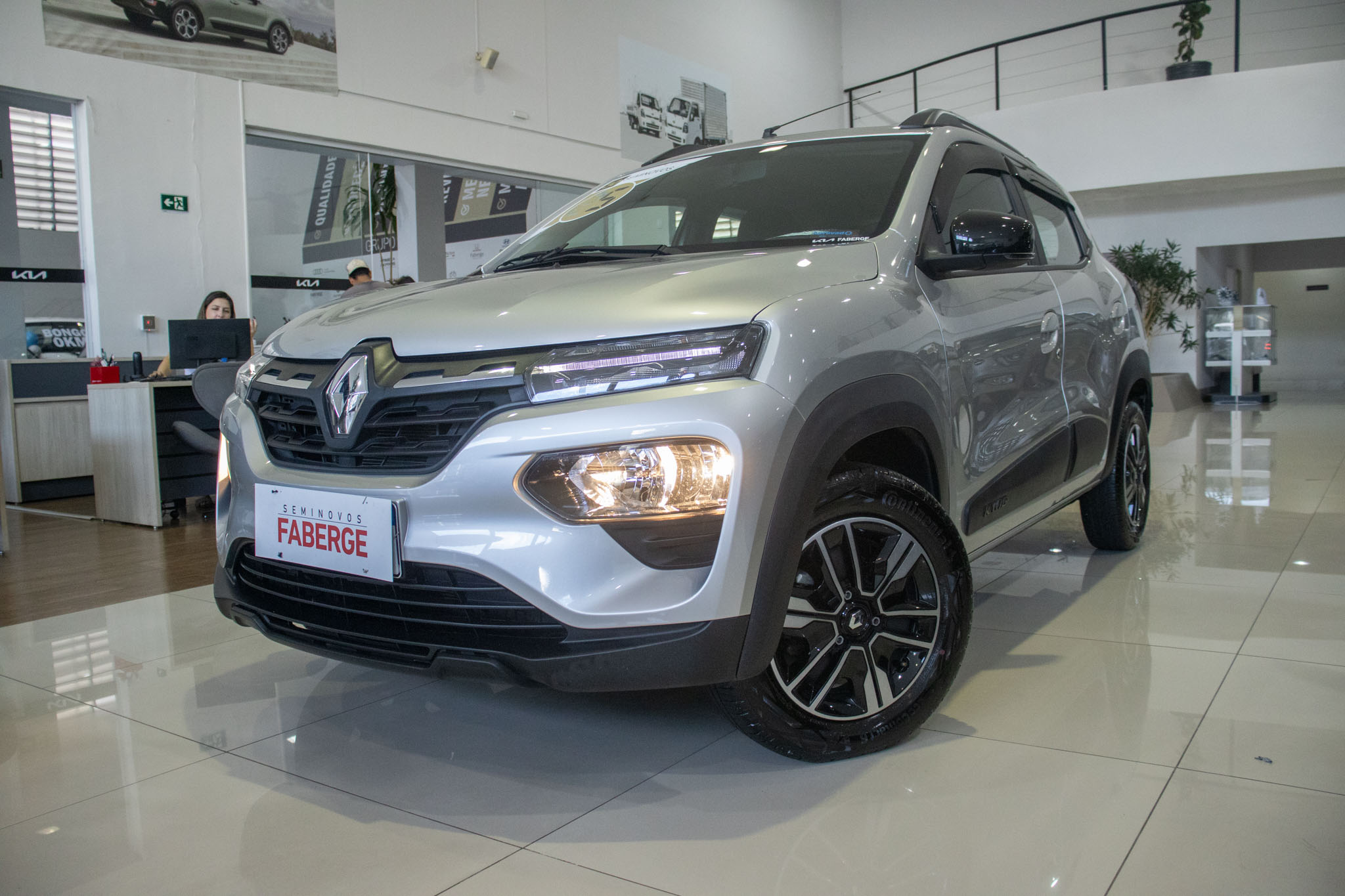 KWID Intense 1.0 Flex 12V 5p Mec.