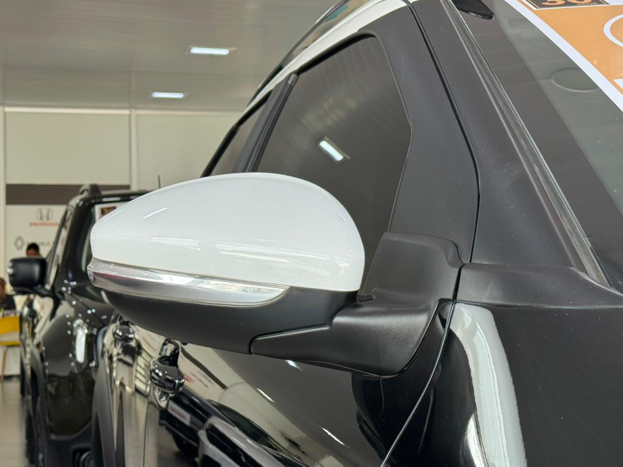 Citroën-C4 CACTUS-C4 CACTUS SHINE Pack 1.6 Turbo Flex Aut.