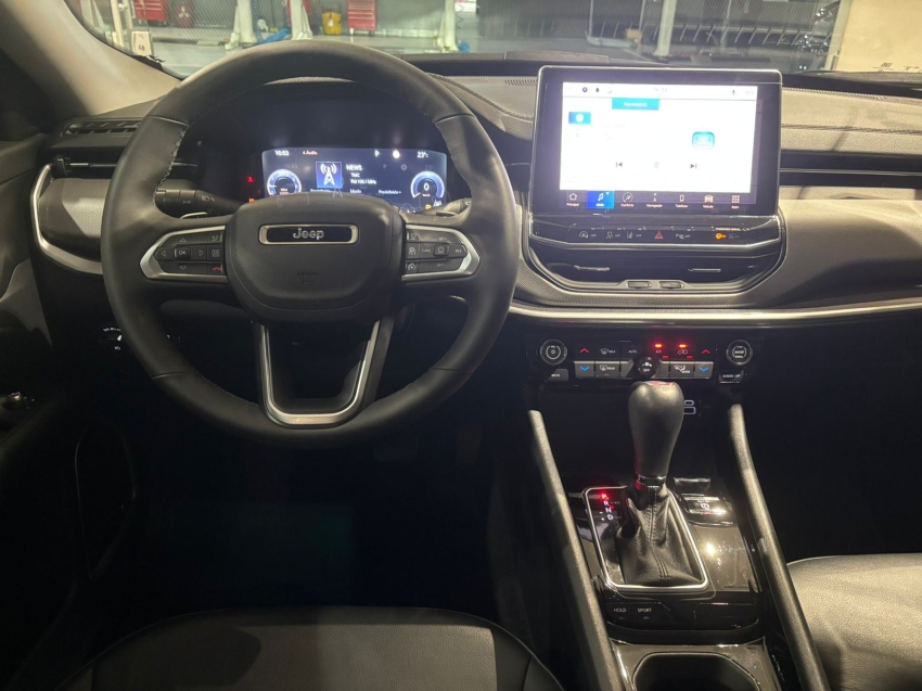 Jeep-COMPASS-1.3 T270 TURBO FLEX LONGITUDE AT6