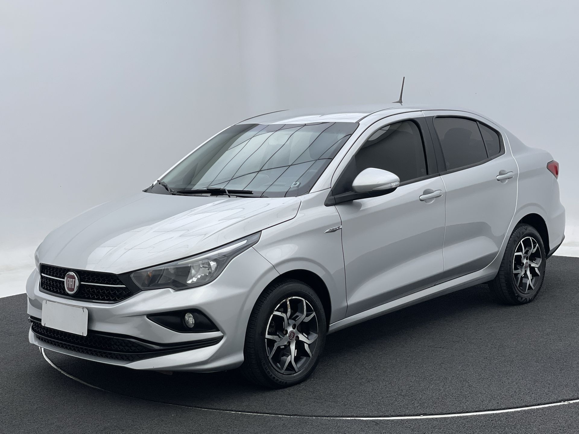 CRONOS DRIVE 1.8 16V Flex Aut.