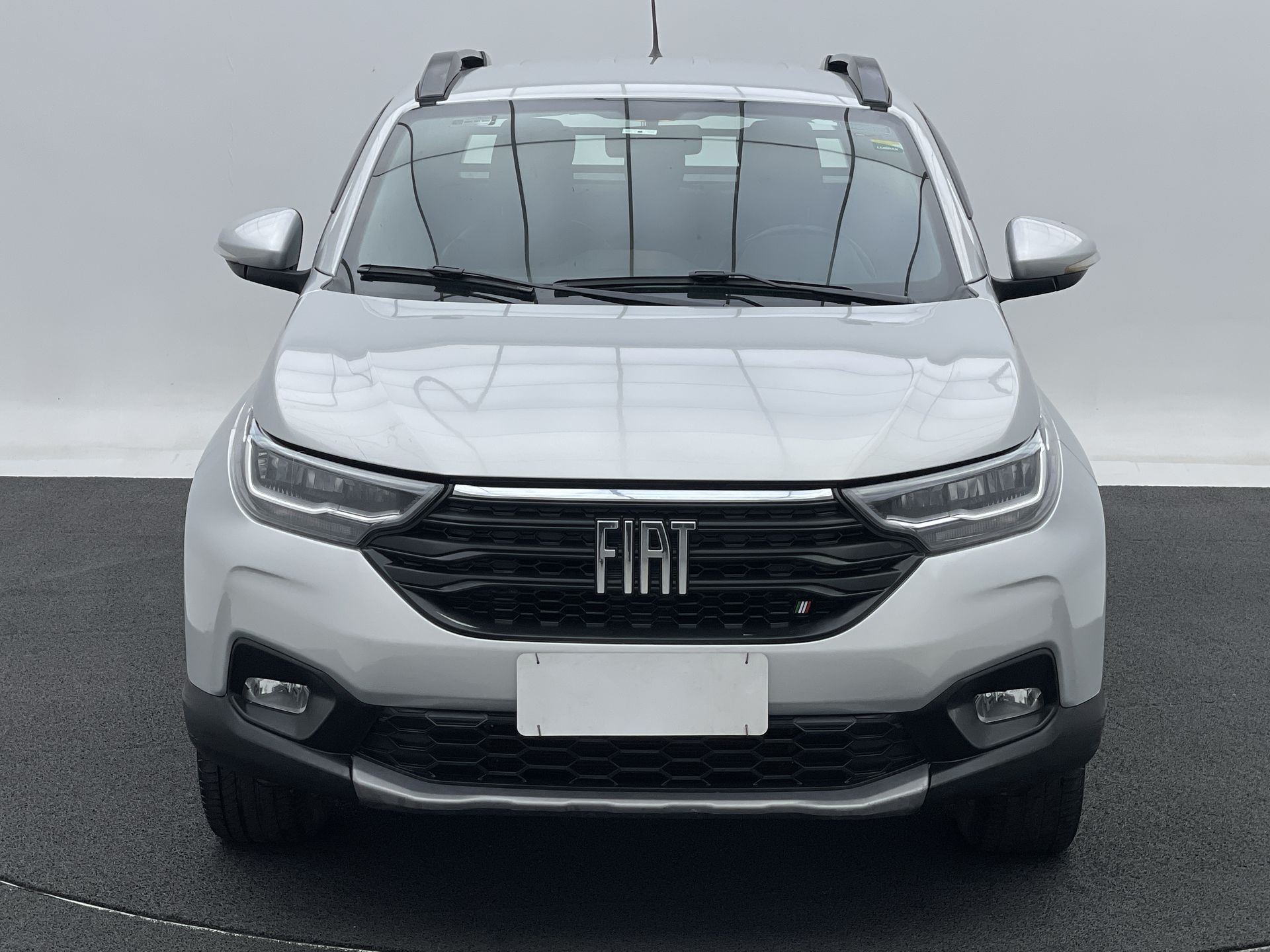 Strada Volcano 1.3 Flex 8V CD Aut.