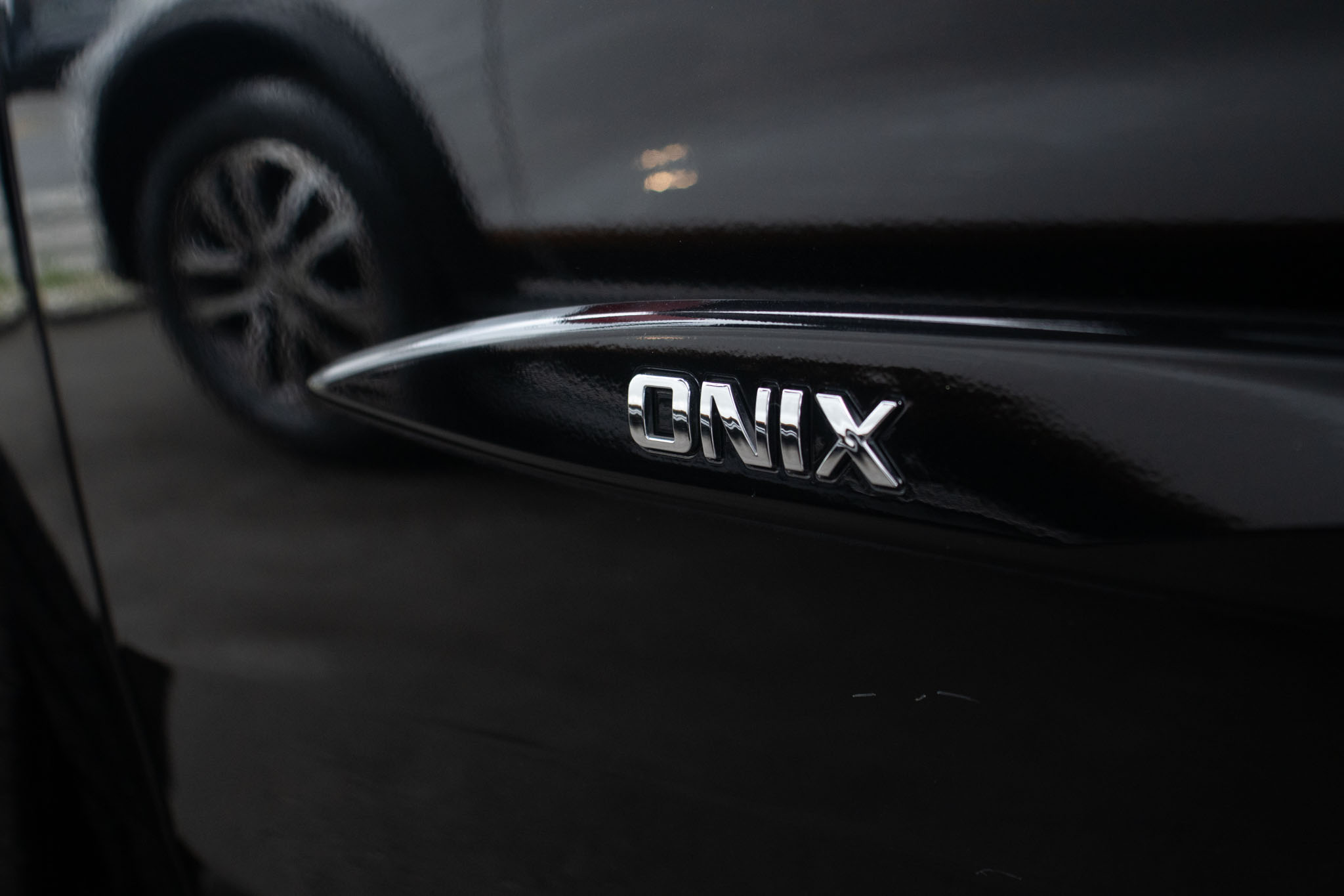 GM - Chevrolet-ONIX-ONIX HATCH LT 1.0 12V TB Flex 5p Mec.